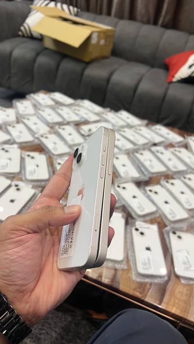 Apple iPhone 14