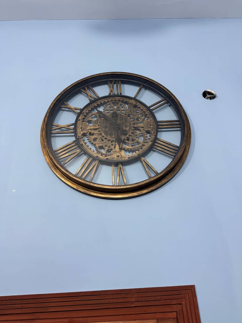 Wall Clock 2