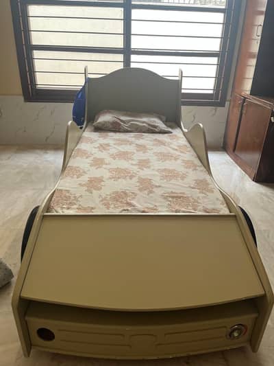 Car style bed for sale
