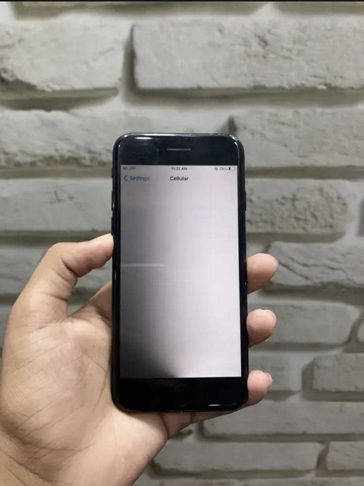 Apple iPhone 7 1