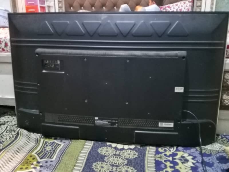 TCL SMART LED 8