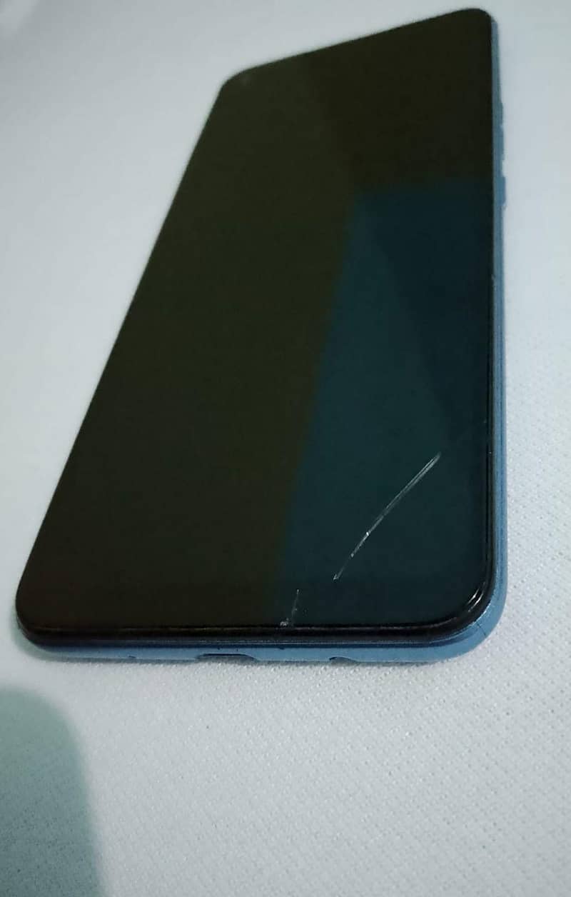 Tecno Pova 4