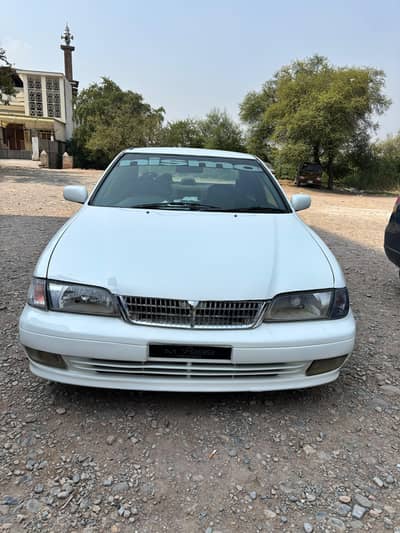 Nissan Sunny 2000