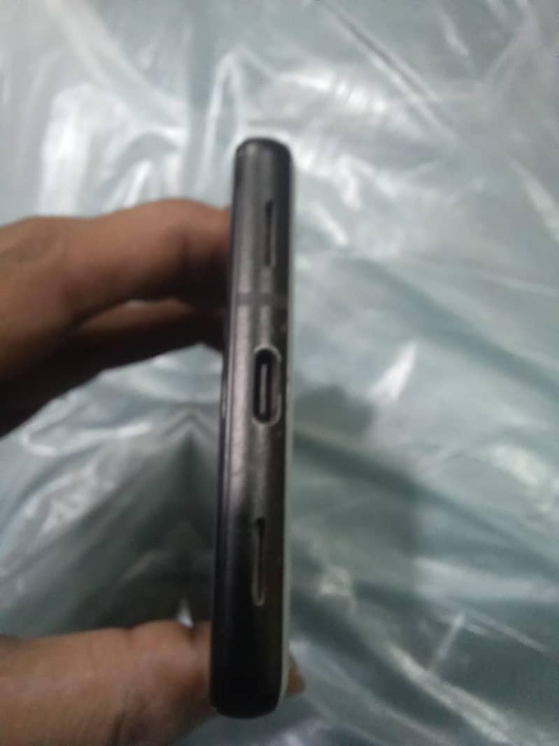 Google Pixel 6a 3
