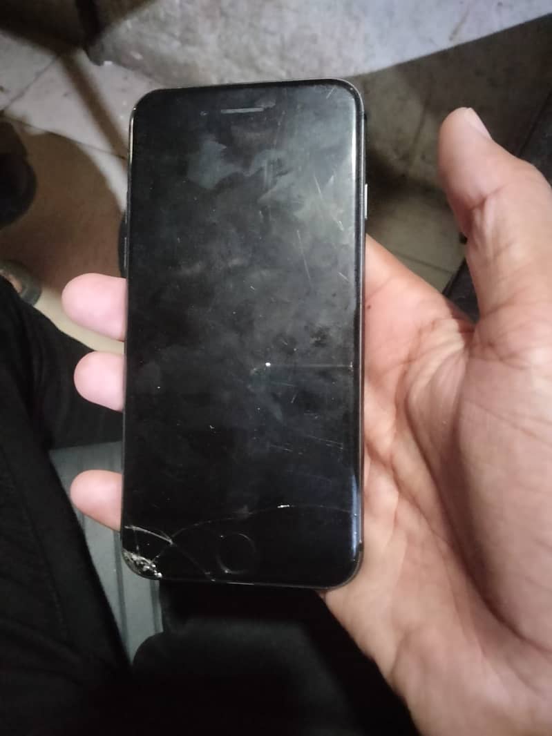 Apple iPhone 8 2