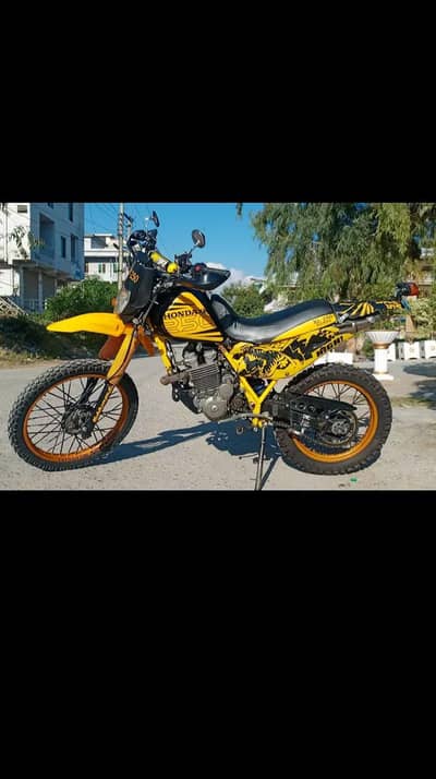 Honda XL 250 Dirt bike