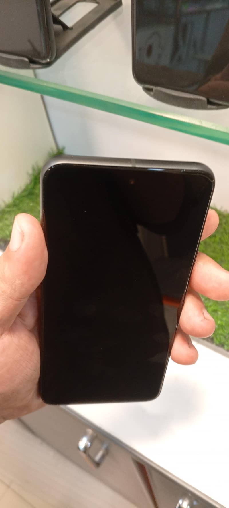 Google Pixel 8 2