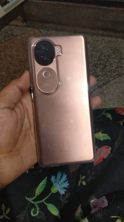 Vivo V40e