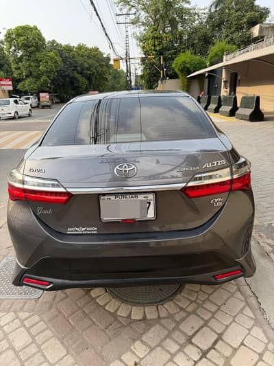 Toyota Altis Grande 2020