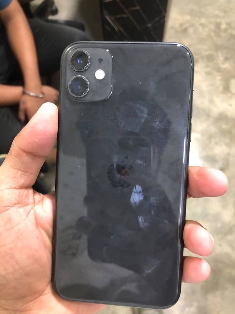 Apple iPhone 11 0