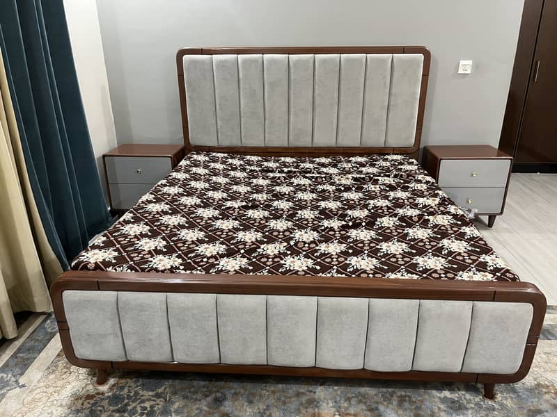 King size bed full set 3