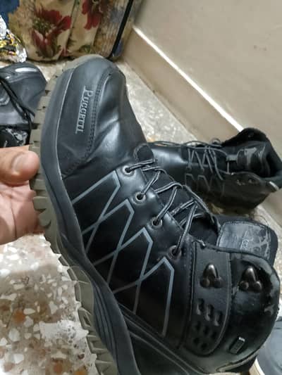 thrifted shoes