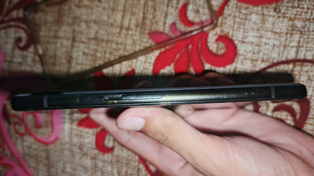 Google Pixel 6a 5