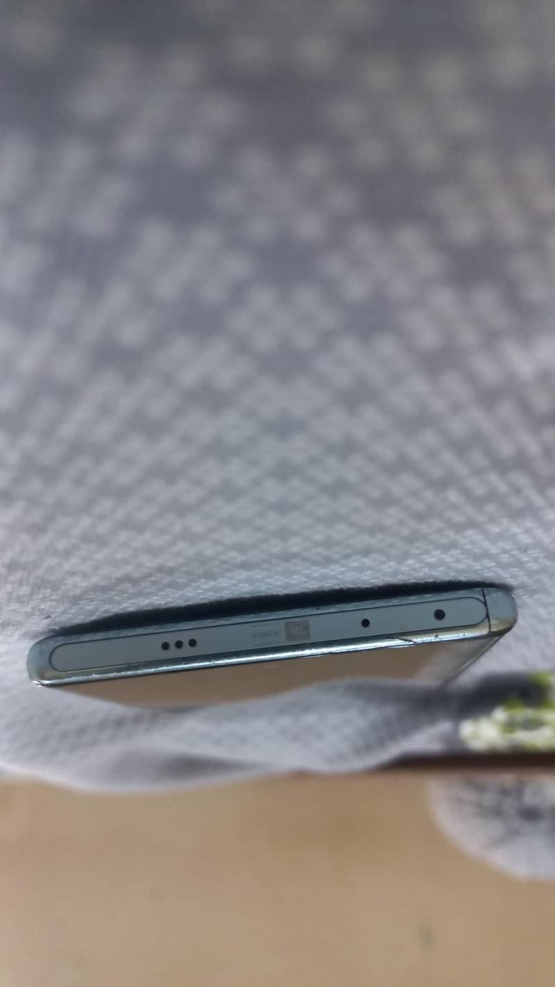 Infinix Zero 40 4