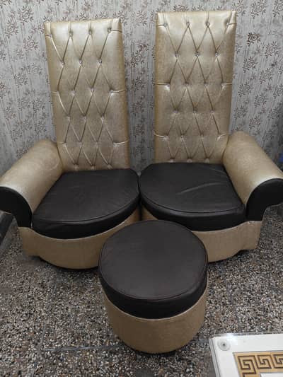2 coffee chair 1 coffee tabal total 3 itoms
