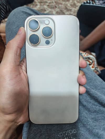 I phone 16 pro max