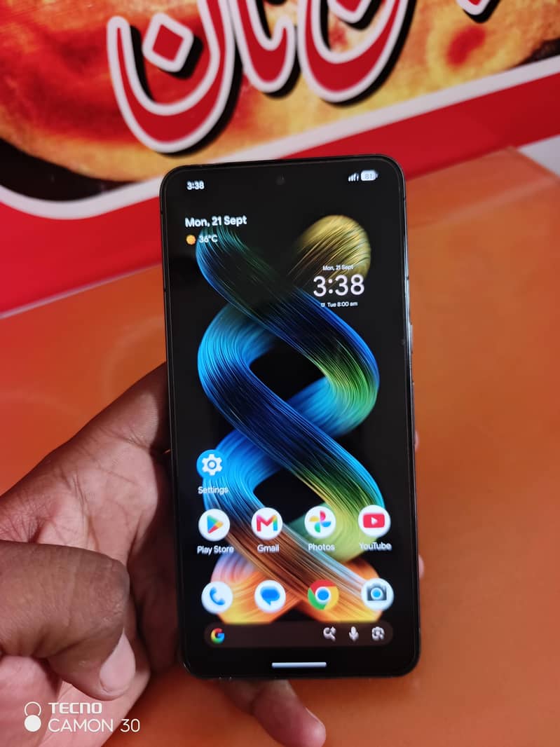Google Pixel 8 Pro 2