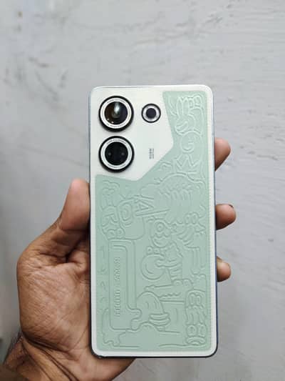 Tecno CAMON 20