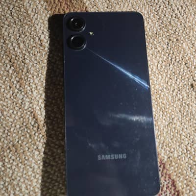 Samsung Mobile A06