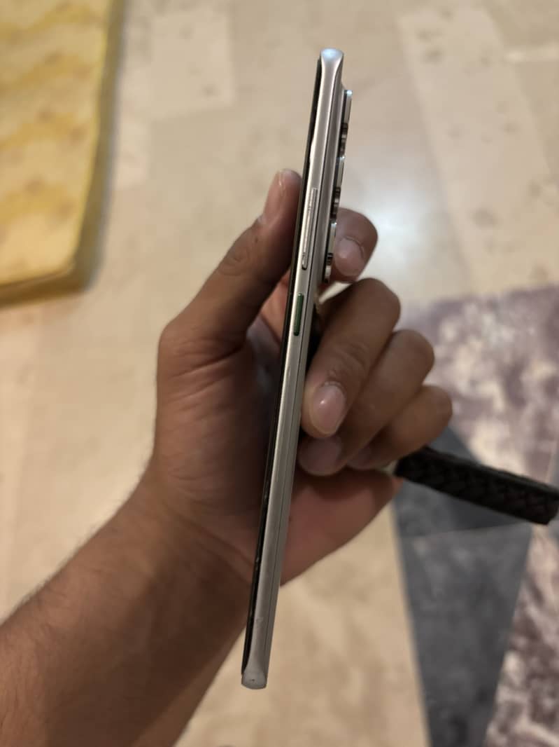 Infinix hot 60’pro plus 3
