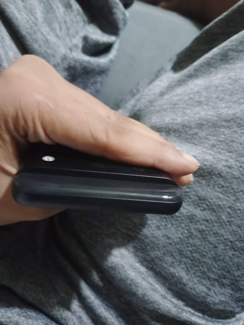Google Pixel 8 2