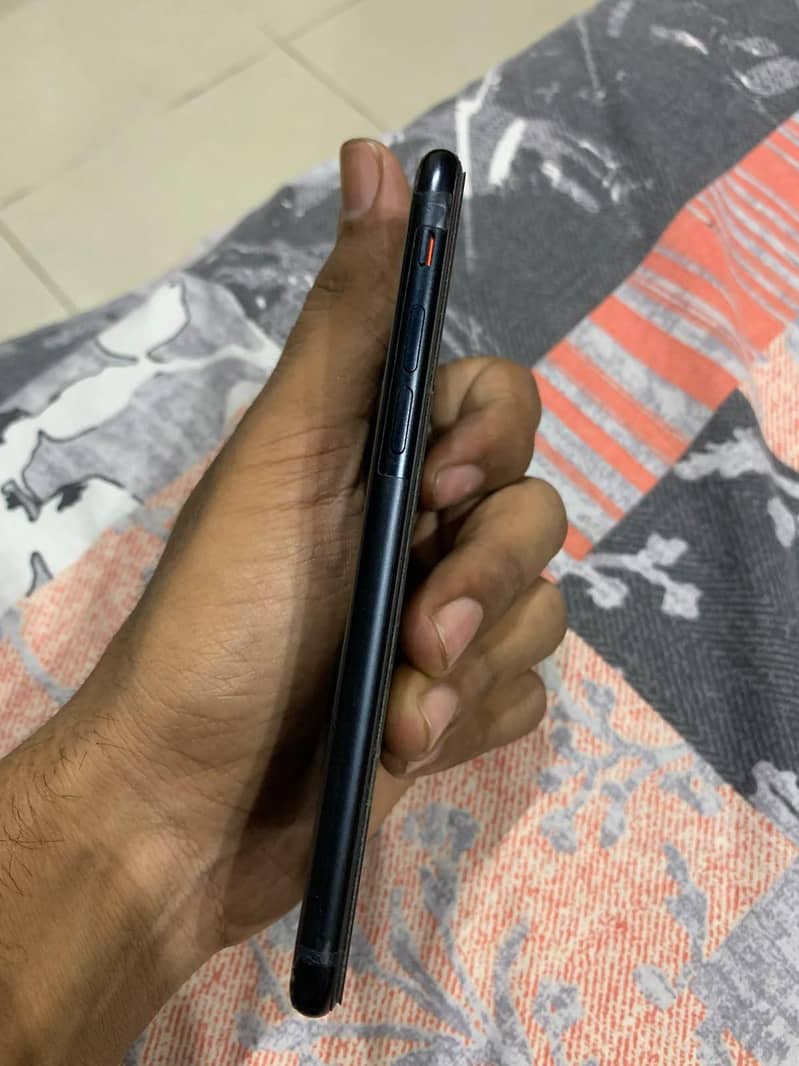 Apple iPhone SE 3