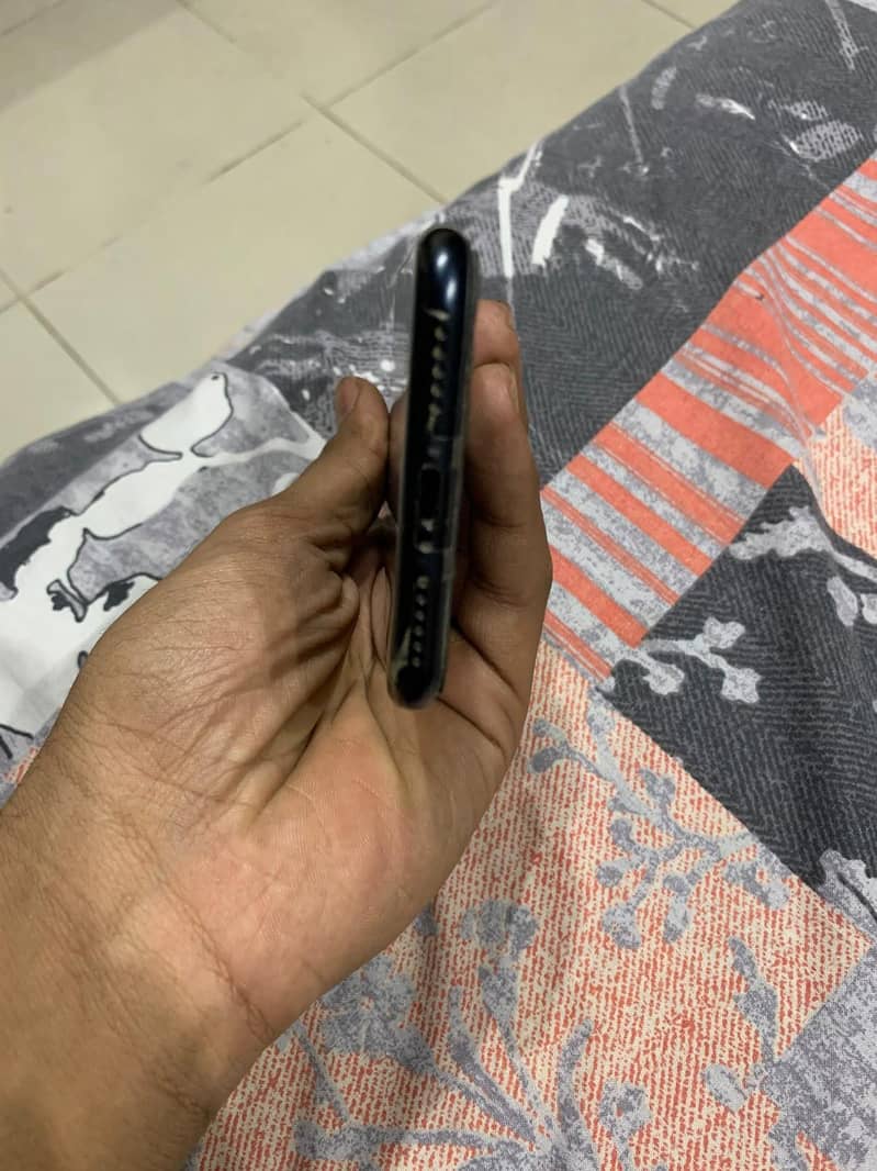 Apple iPhone SE 4
