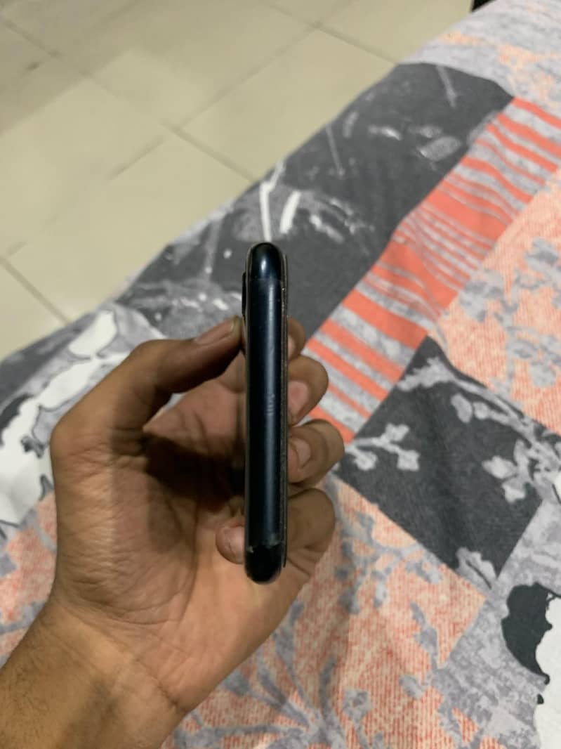 Apple iPhone SE 5