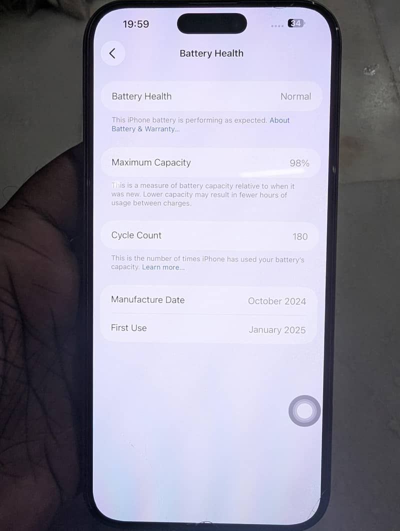 Apple iPhone 16 Pro Max 2