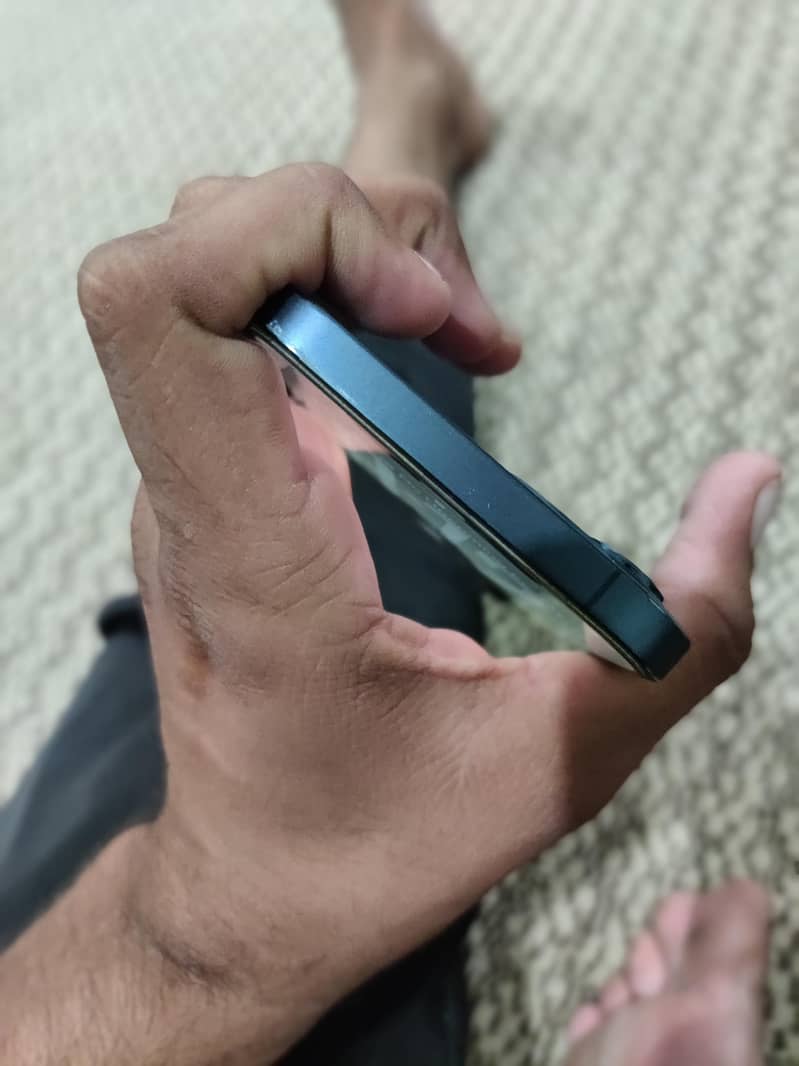 iphone 12 pro max 5