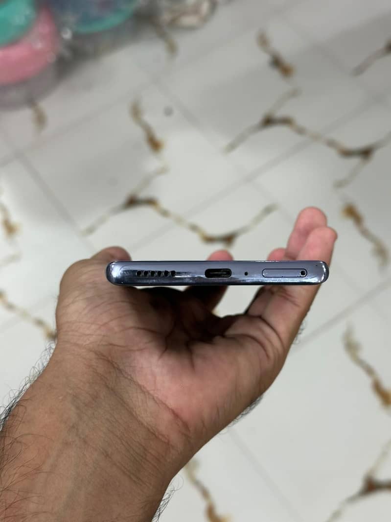 Tecno CAMON 30S 8/256 5