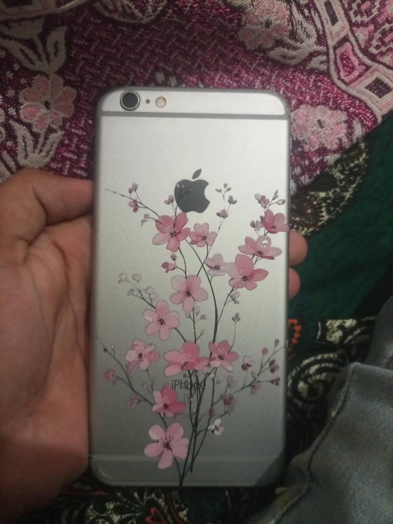 Apple iPhone 6S Plus 2