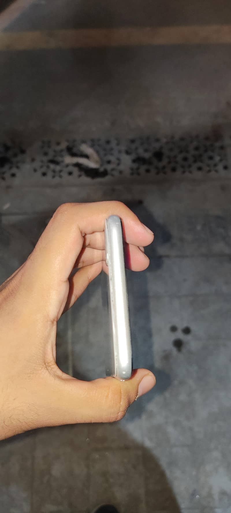 Apple iPhone 8 Plus 2