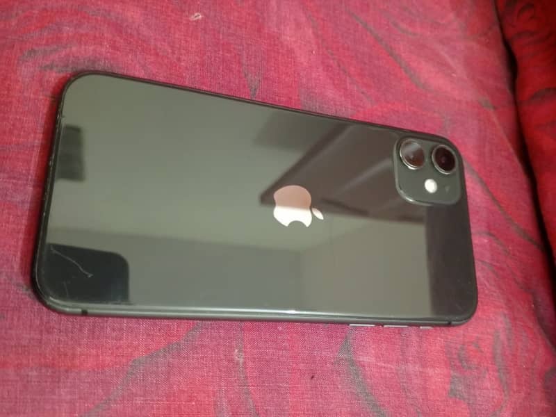 Apple iPhone 11 3