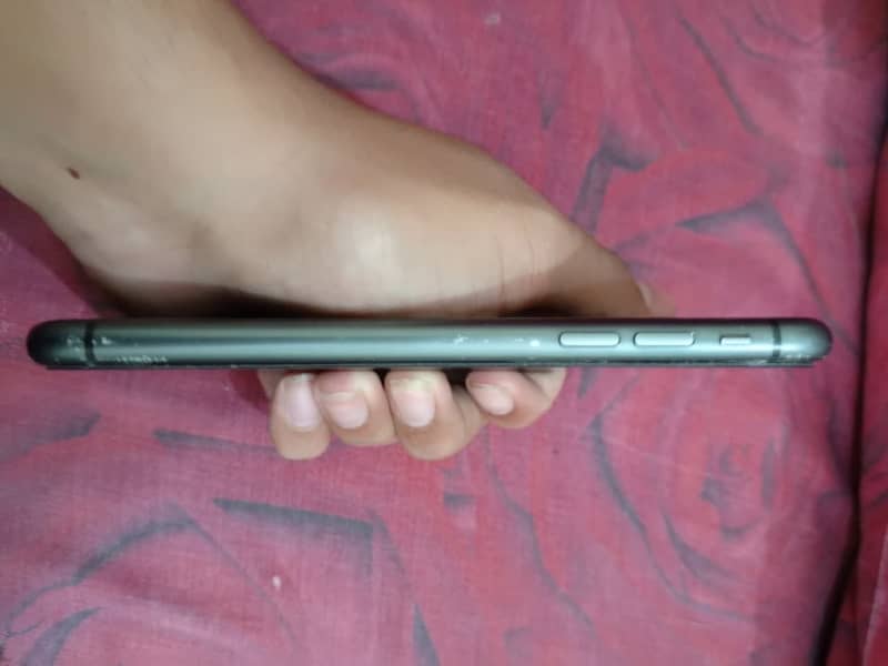 Apple iPhone 11 16