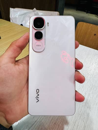 Vivo Y400