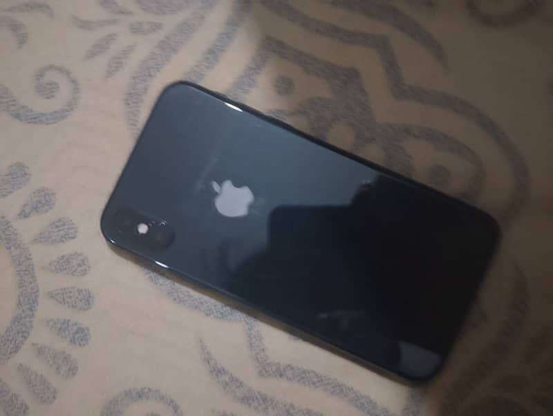 Apple iPhone X 1