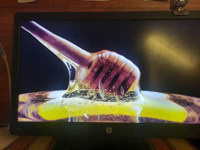 Hp  p223 60hrtz screen with hydraulic stand in both vertices horizonta