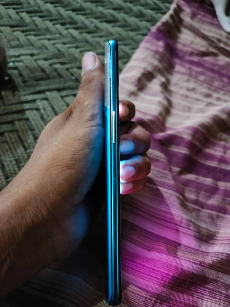 One Plus 9 4