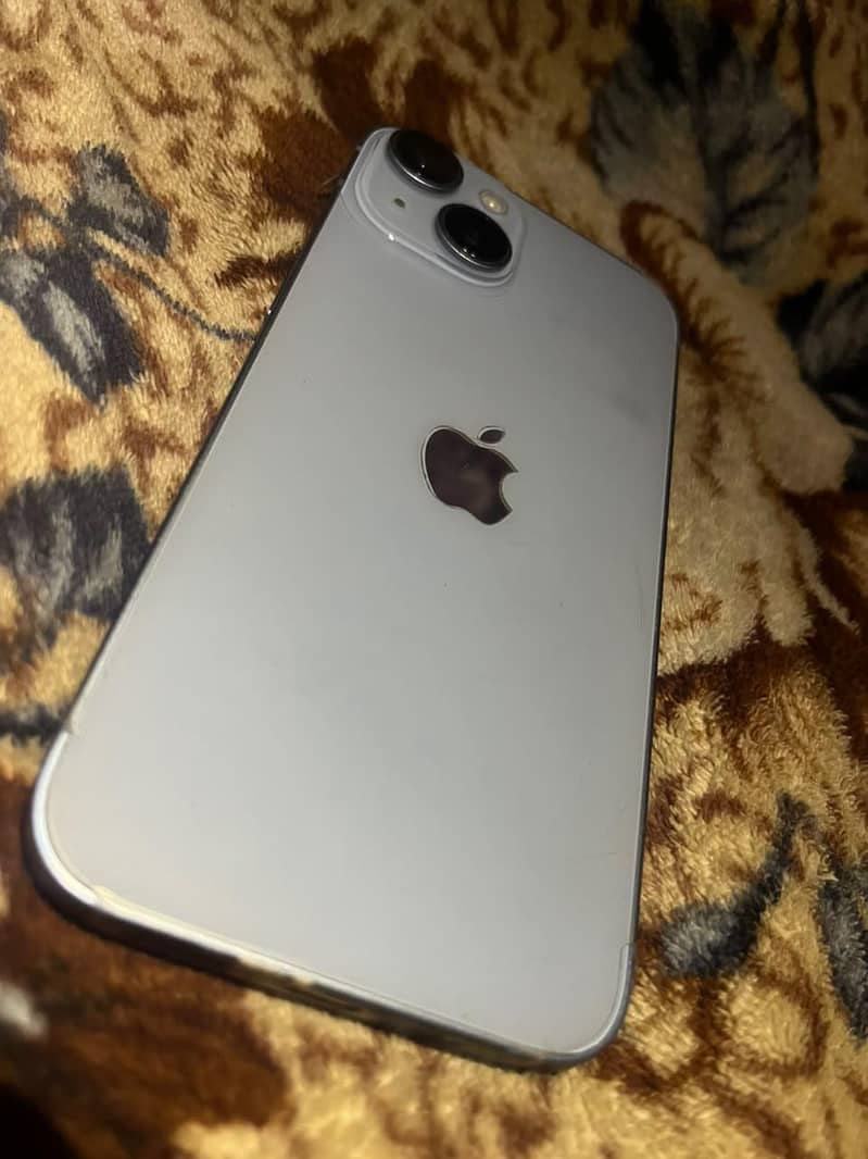 Apple iPhone 14 4