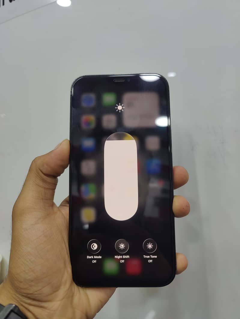 IPhone 12 Pro Max 1