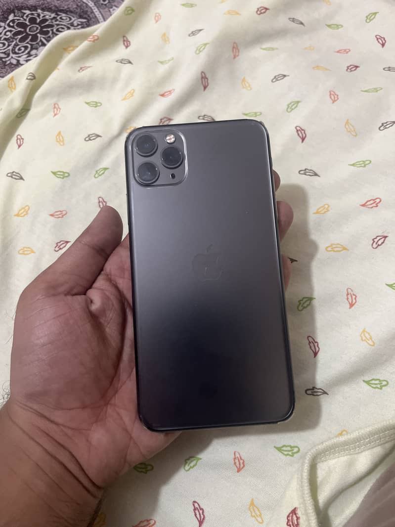 Apple iPhone 11 Pro Max 0