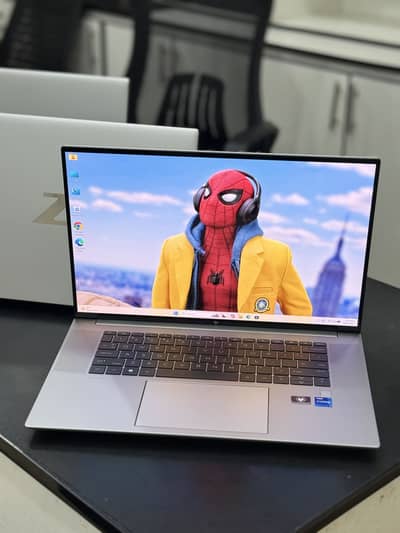 HP Zbook Studio 16 G9 - i7 12800H - 06 GB Nvidia RTX 3060 GPU Laptop