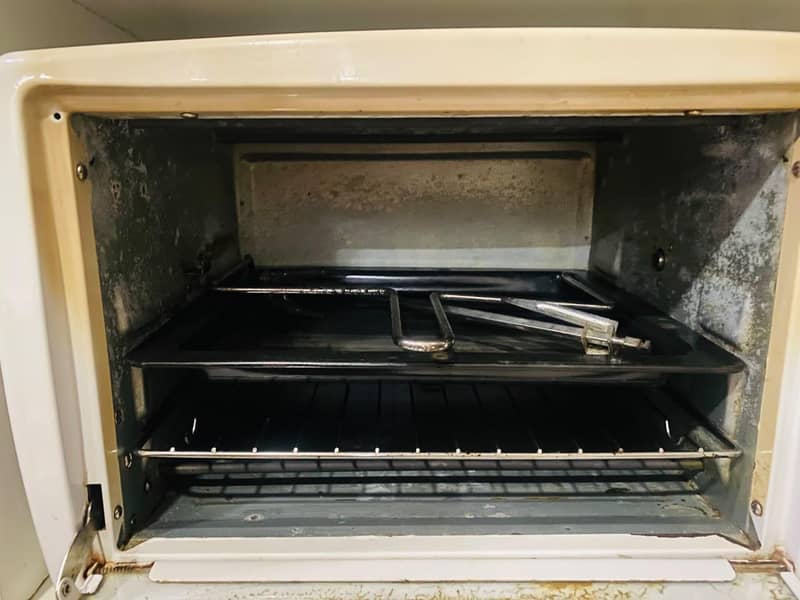 Baking Oven 6