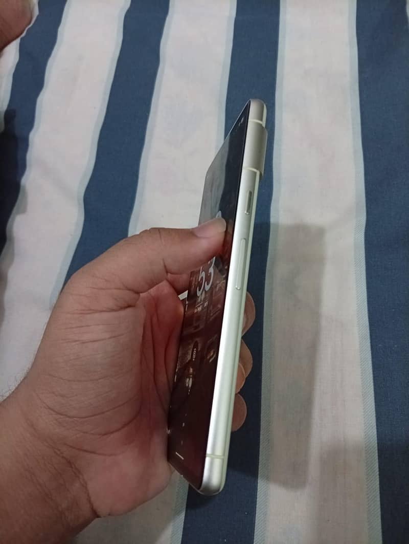 Google Pixel 7 2