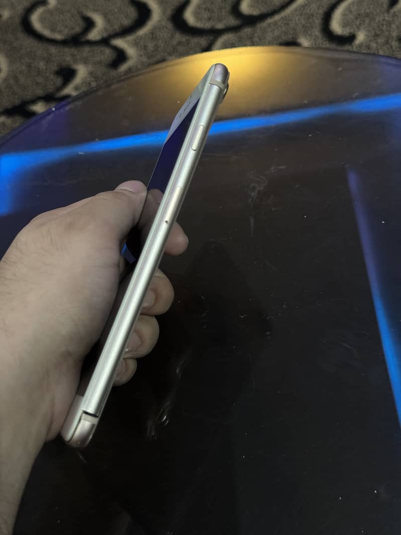 Iphone 8 plus PTA 1