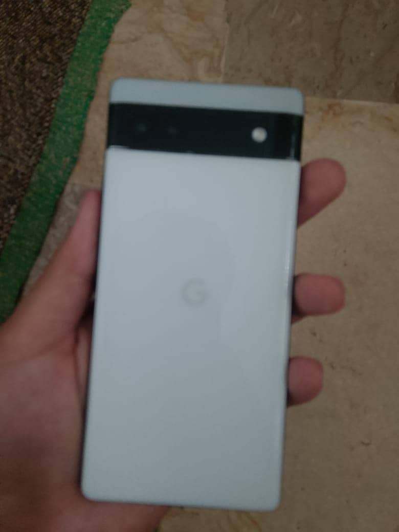 Google Pixel 6a 1