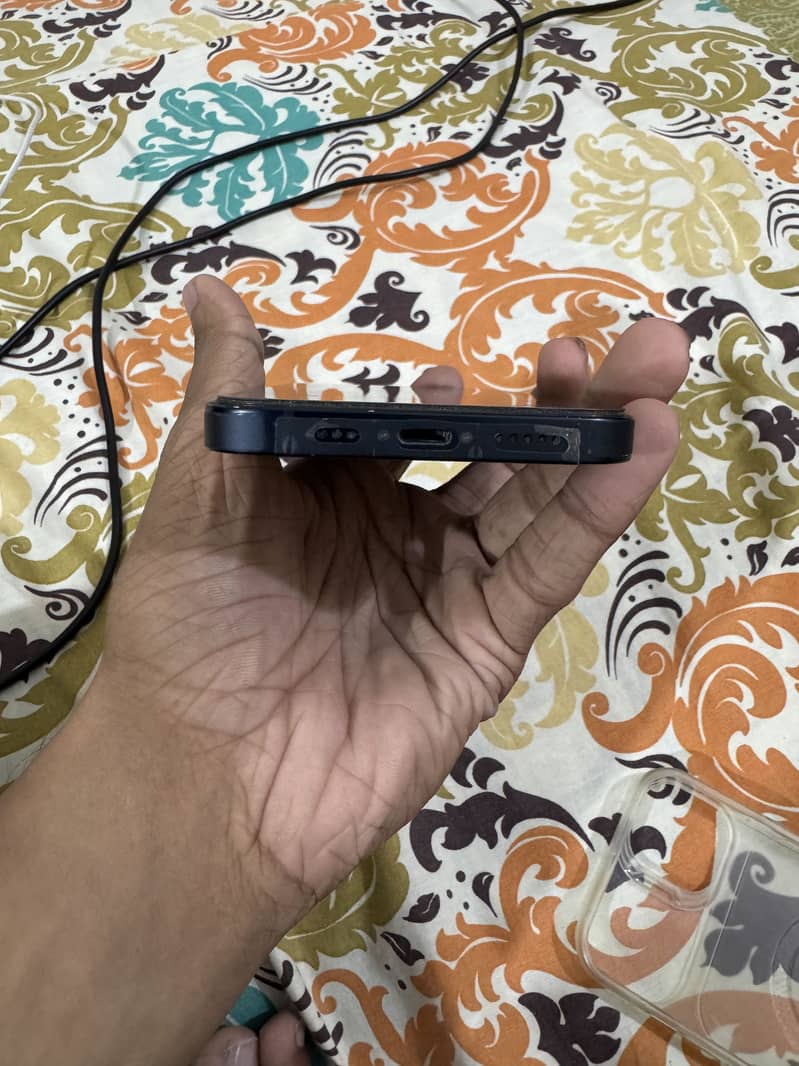 Iphone 13 2