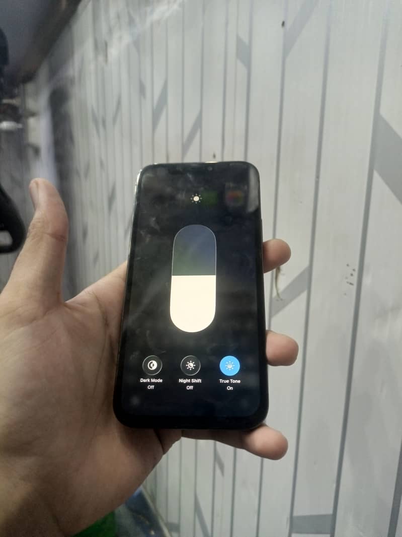 Apple iPhone 12 Pro 1