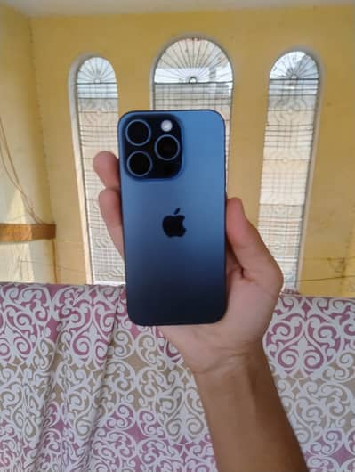 Apple iPhone 15 Pro